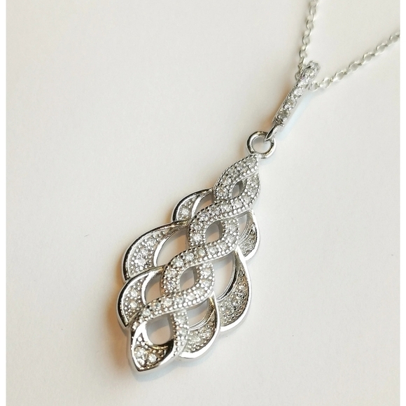 New sterling silver cz intertwined pendant necklace - Picture 2 of 8